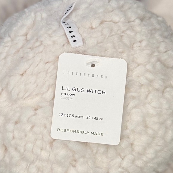 Little Gus The Ghost with Witch Hat Shaped Pillow - Picture 6 of 6